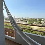 Comodo Y Amplio Apartamento
