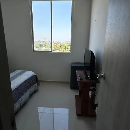 Comodo Y Amplio Apartment