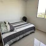 Cómodo y amplio apartamento